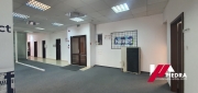 20220930_141459 Inchiriez spatiu pentru birouri,in cladire office moderna,1043m,situata pe Calea Dumbravii
