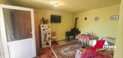 Vand casa cu 2 camere,singur in curte , in cartierul Gusterita